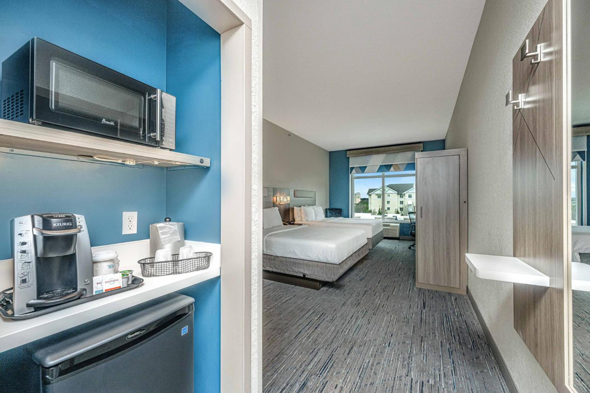 Holiday Inn Express & Suites Charleston Arpt-Conv Ctr Area By Ihg North Charleston Zewnętrze zdjęcie