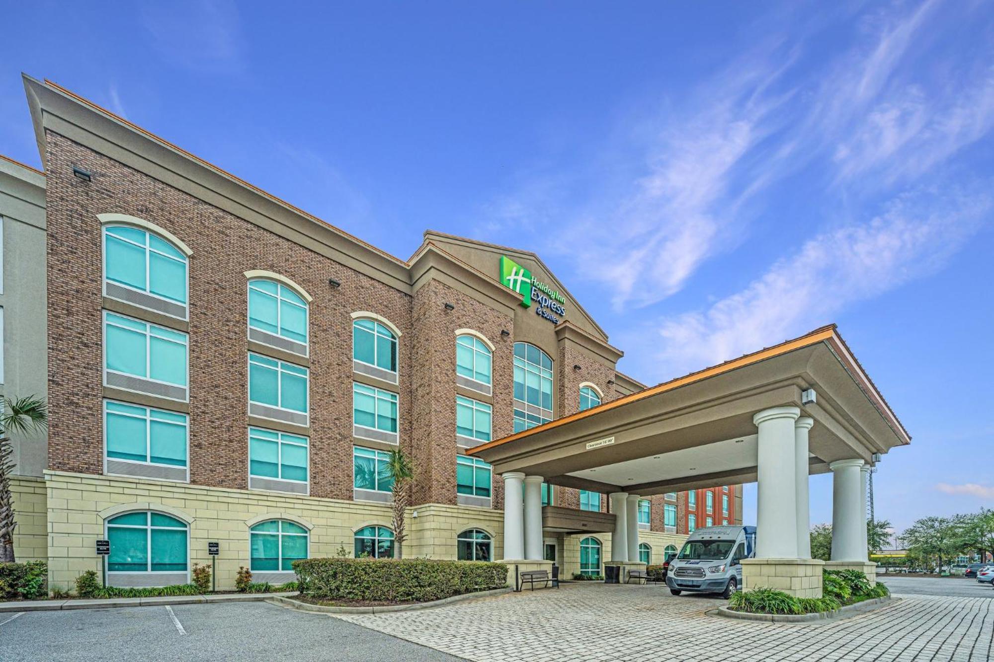 Holiday Inn Express & Suites Charleston Arpt-Conv Ctr Area By Ihg North Charleston Zewnętrze zdjęcie