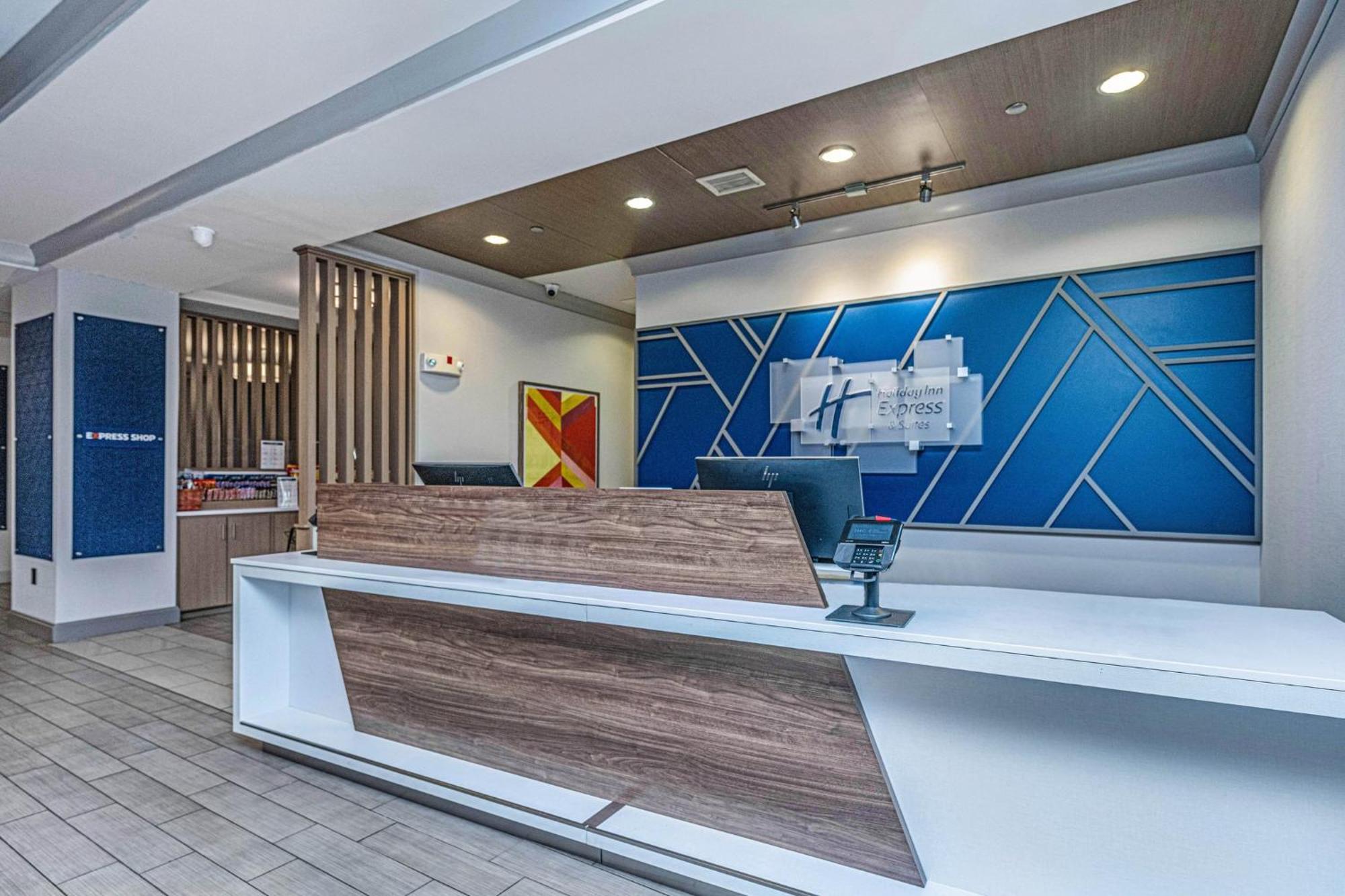 Holiday Inn Express & Suites Charleston Arpt-Conv Ctr Area By Ihg North Charleston Zewnętrze zdjęcie