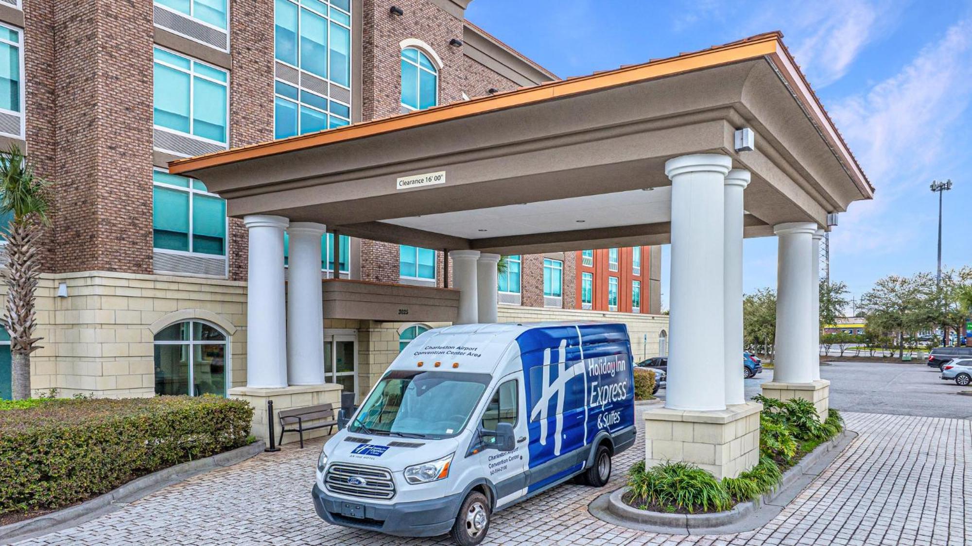 Holiday Inn Express & Suites Charleston Arpt-Conv Ctr Area By Ihg North Charleston Zewnętrze zdjęcie