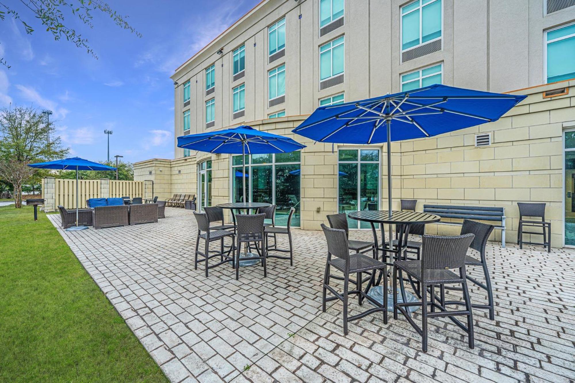 Holiday Inn Express & Suites Charleston Arpt-Conv Ctr Area By Ihg North Charleston Zewnętrze zdjęcie