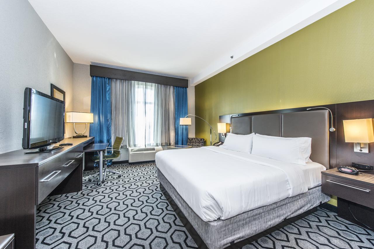 Holiday Inn Express & Suites Charleston Arpt-Conv Ctr Area By Ihg North Charleston Zewnętrze zdjęcie