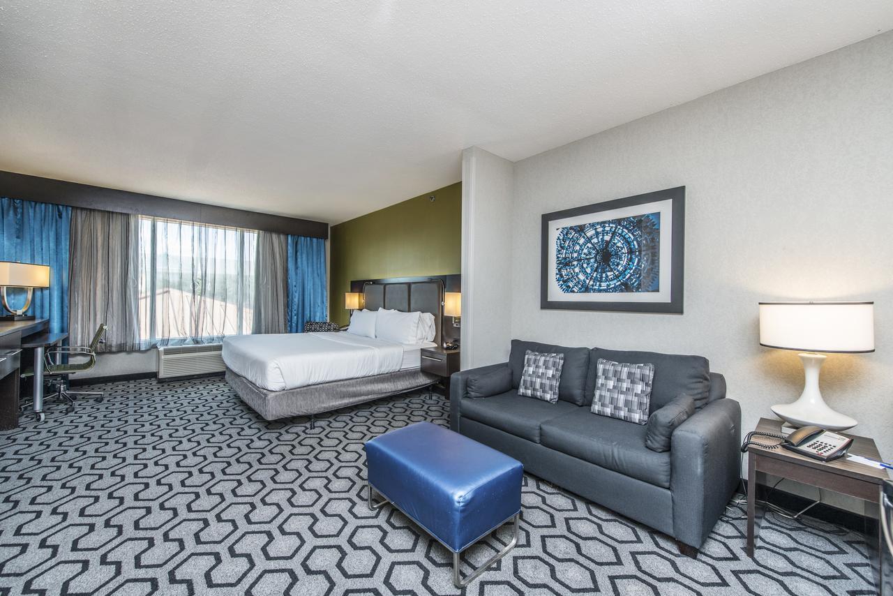 Holiday Inn Express & Suites Charleston Arpt-Conv Ctr Area By Ihg North Charleston Zewnętrze zdjęcie