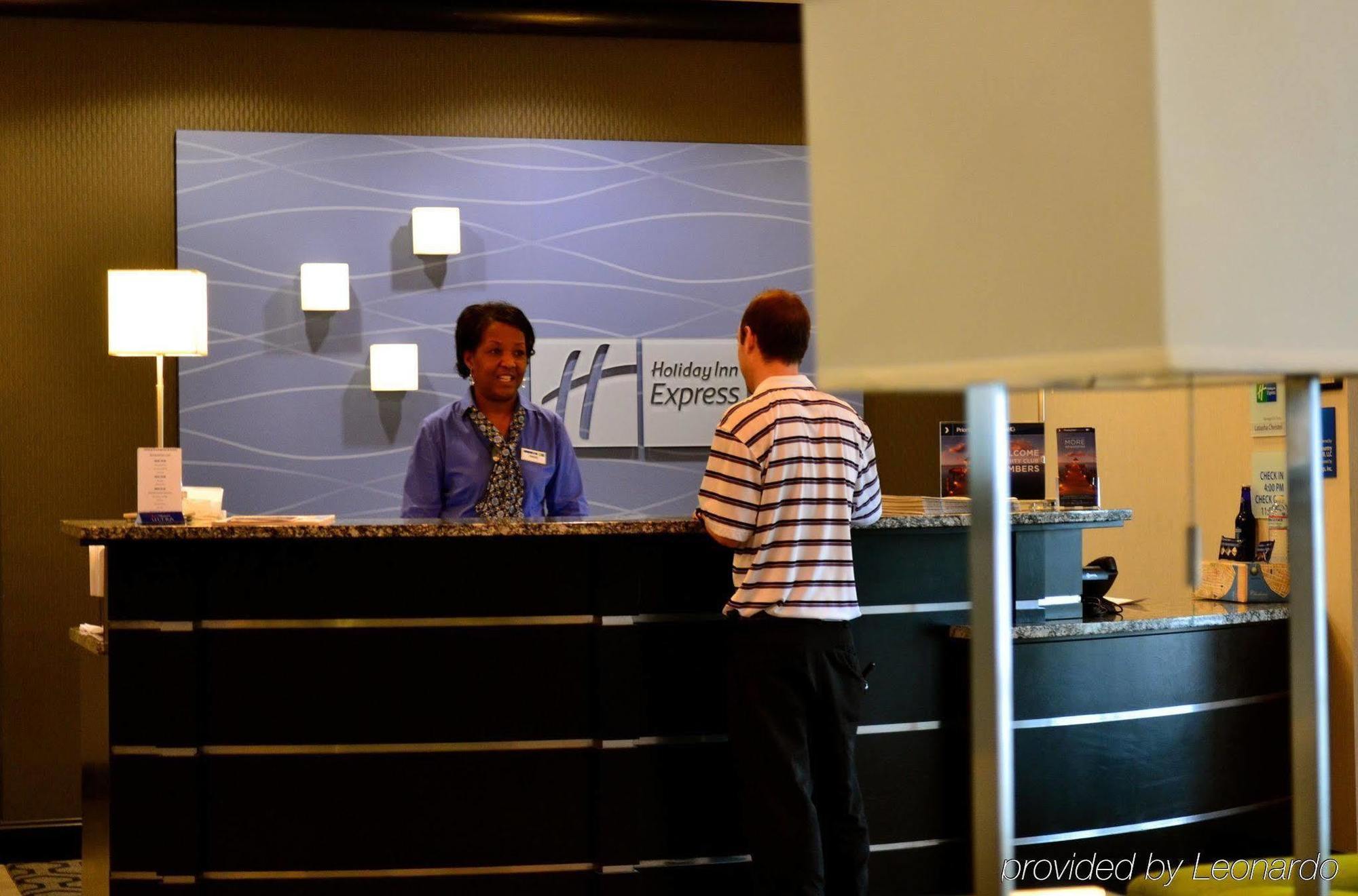 Holiday Inn Express & Suites Charleston Arpt-Conv Ctr Area By Ihg North Charleston Zewnętrze zdjęcie